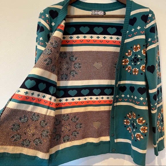 Emme Fox Heart Striped Grannycore Cardigan Sweater - Picture 5 of 11